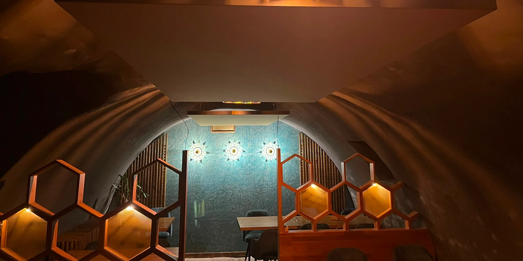 Perfekte Raumakustik und stilvolles Design im Restaurant AnNo – Fine Sushi & Asian Cuisine in Obernkirchen